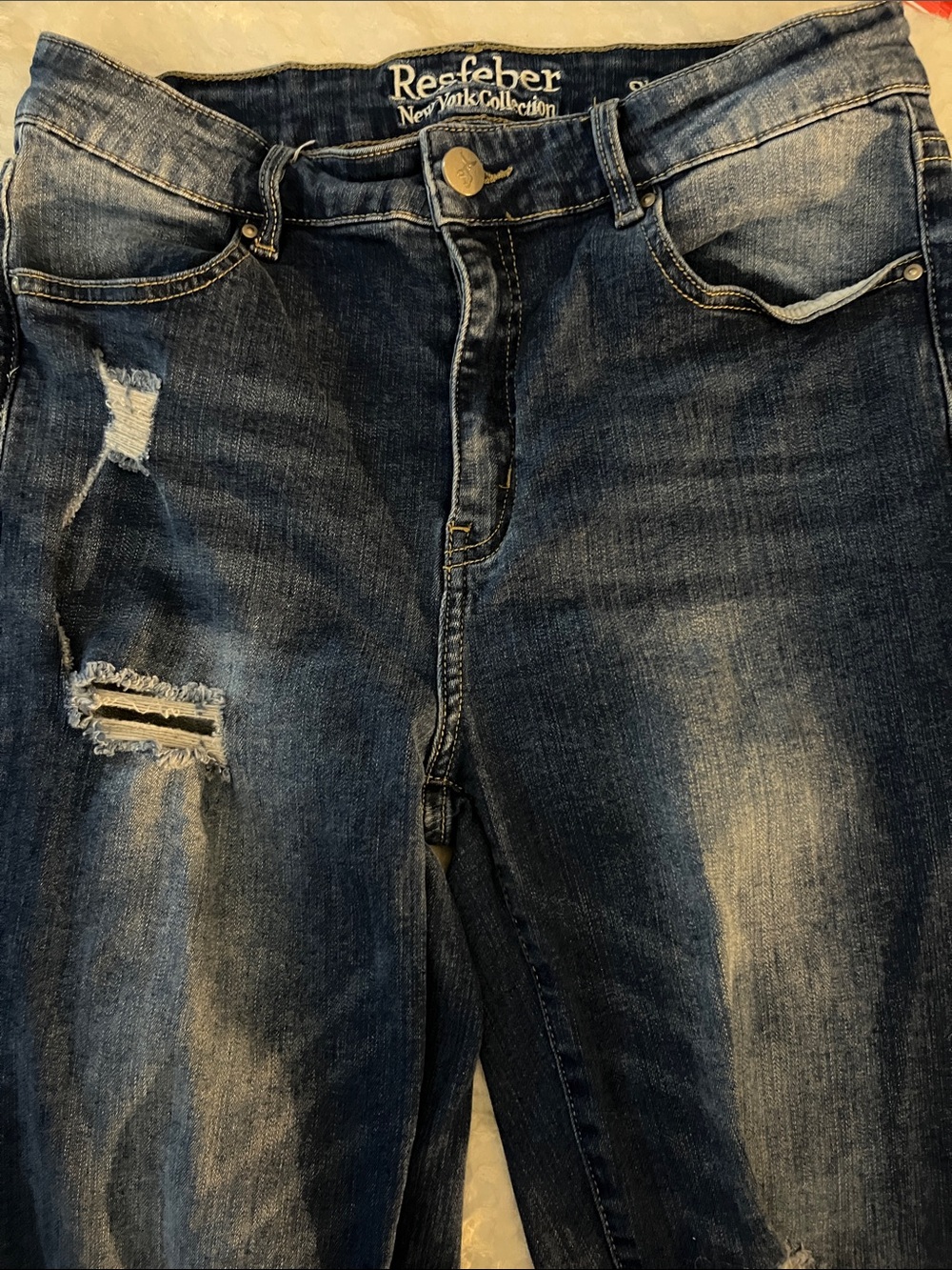 Resfeber Women's Skinny Jeans in Dark Blue with Distressed Detail